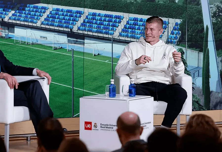 半岛体育app-罗马诺：老佛爷想克罗斯回归任职，视他皇马形象完美代言人